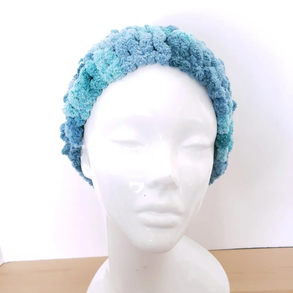 Women's New Handmade Cute Thick Crochet Blue Soft Beanie One Size